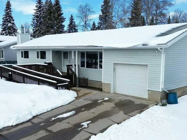 1216 S 10th St SE, Slave Lake, AB T0G 2A3