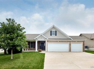 12 Shady River Ct, Saint Paul, MO 63366