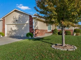 1914 E Summerwood St, Goddard, KS 67052