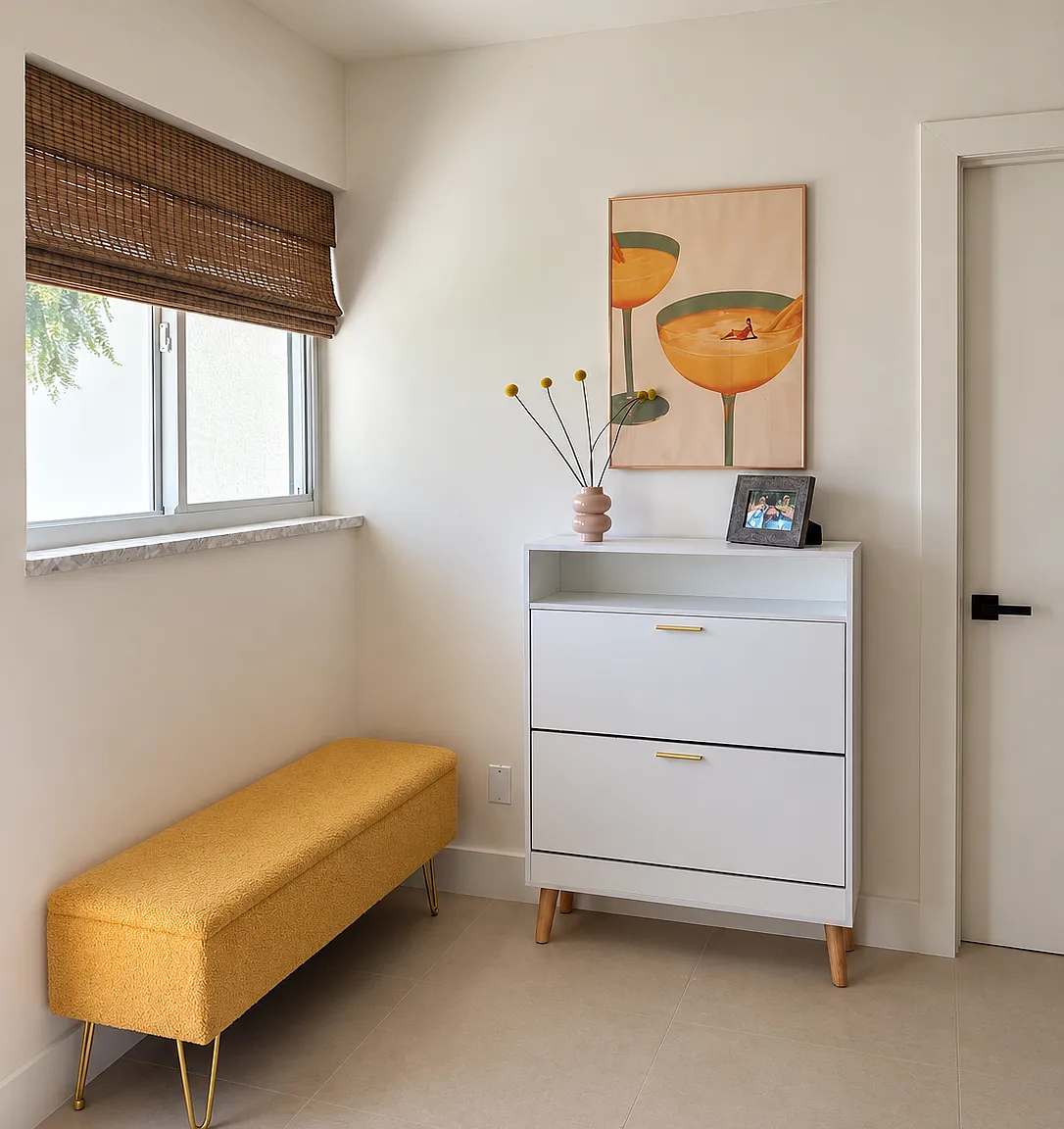 3 bed, 950 sqft, $3,800 — Photo 2