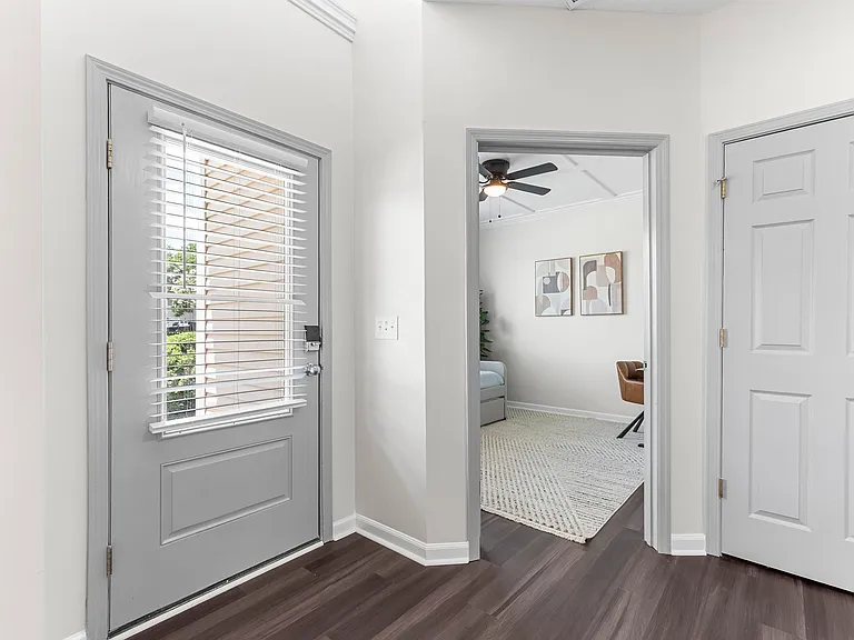 309 Raleigh Dr — Photo 12