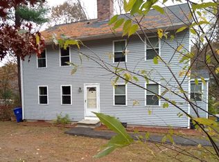 162 Central St, Hudson, NH 03051