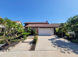 5692 Vinevale Cir, La Palma, CA 90623