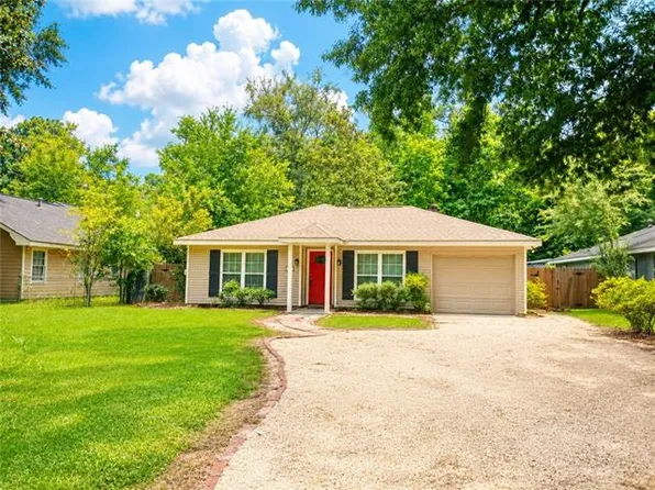 1111 W 19th Ave, Covington, LA 70433