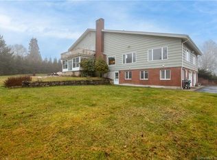 41 Green Hill Rd, Bethany, CT 06524