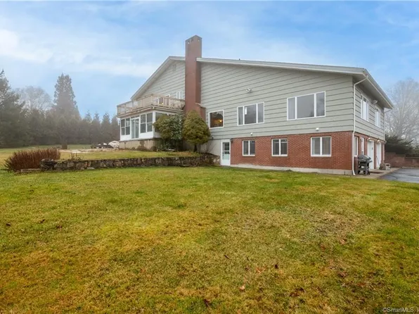 41 Green Hill Road, Bethany, CT 06524