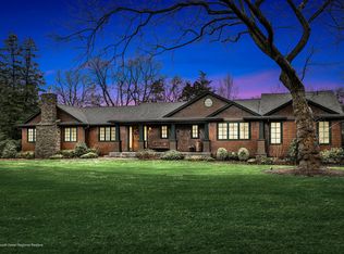 6 Buttonwood Ln E, Rumson, NJ 07760