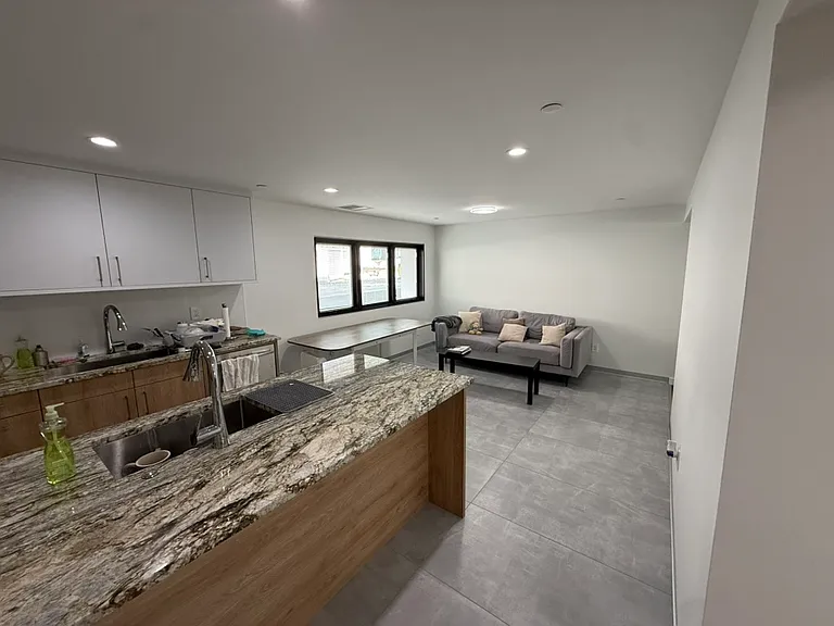 3505 Clarks Ln #B2 — Photo 7