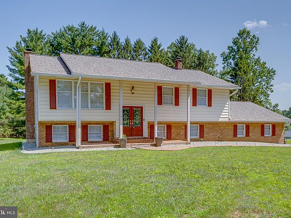 2nd image of 2507 Claret Dr