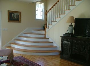 1505 Meadow Pond Rd, Islesboro, ME 04848