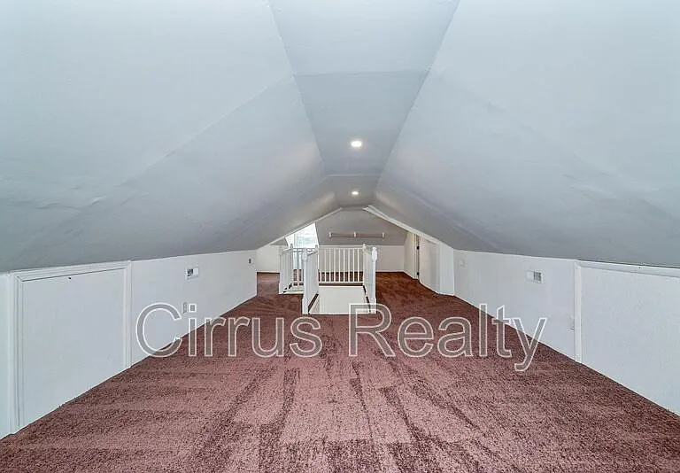 448 Chapel St — Photo 23