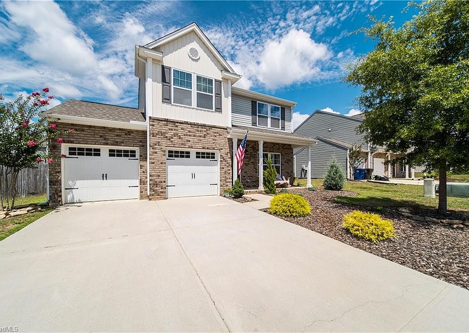 1st image of 4329 Lochurst Dr