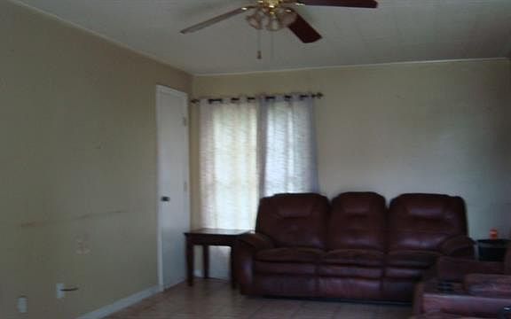 5th image of 6028 Cowden St