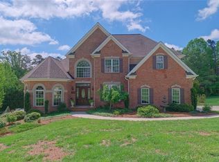 2050 Jefferson Oaks Dr, Rural Hall, NC 27045