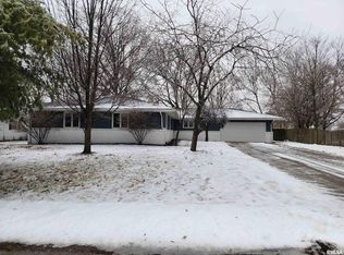 50 Axline Rd, Chatham, IL 62629