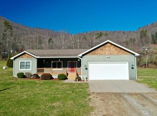 580 Thompson Rd, Franklin, NC 28734
