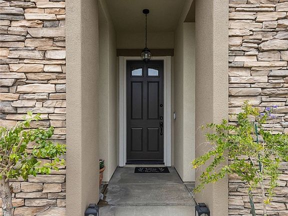 2nd image of 2707 Ashwood