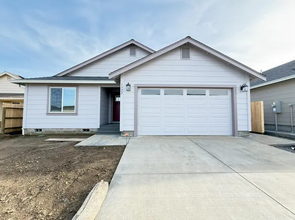 1322 Washington Ave, McKinleyville, CA 95519