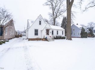 14604 Roxboro Ave, Cleveland, OH 44111