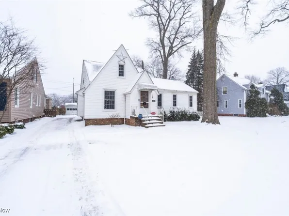 14604 Roxboro Ave, Cleveland, OH 44111
