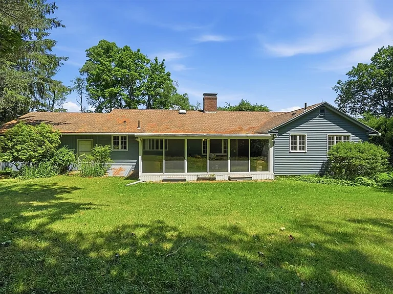 173 Mill Ln — Photo 26