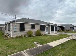 318 Walnut St, Lockport, LA 70374
