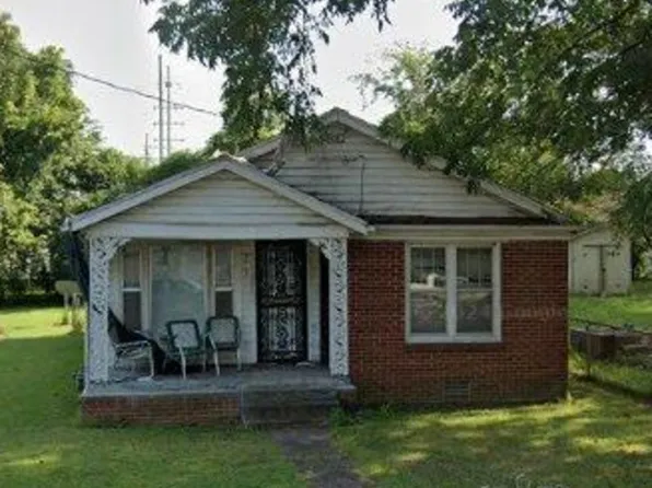 915 Scott St, Dyersburg, TN 38024
