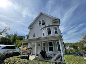 152 Wolcott St, Waterbury, CT