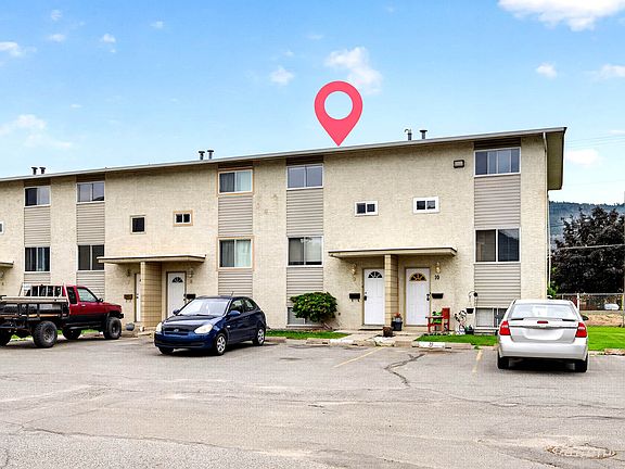 5th image of 1946 Tranquille Rd #9