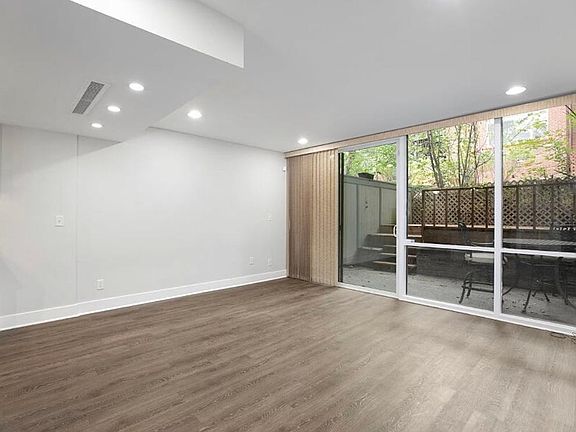 New floors and paint throughout