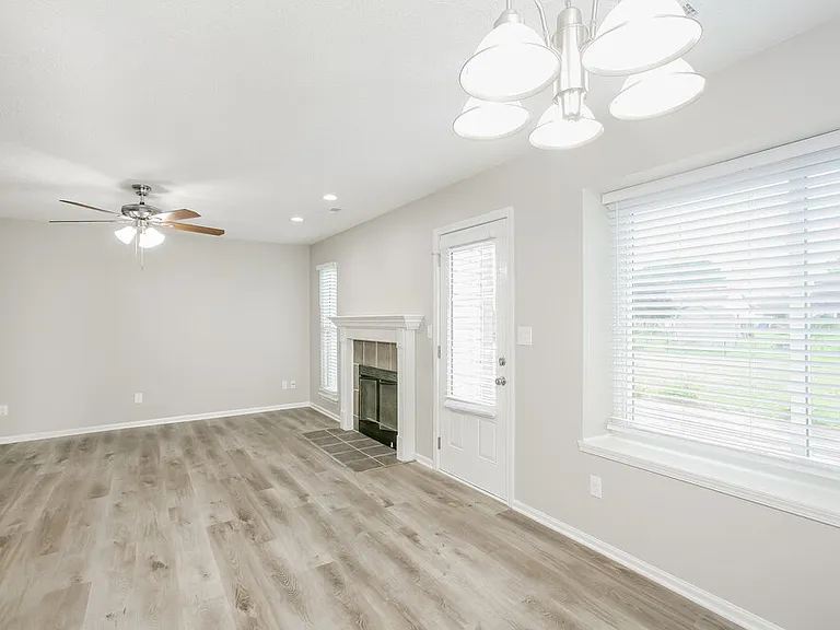 7345 Red Rock Rd — Photo 5