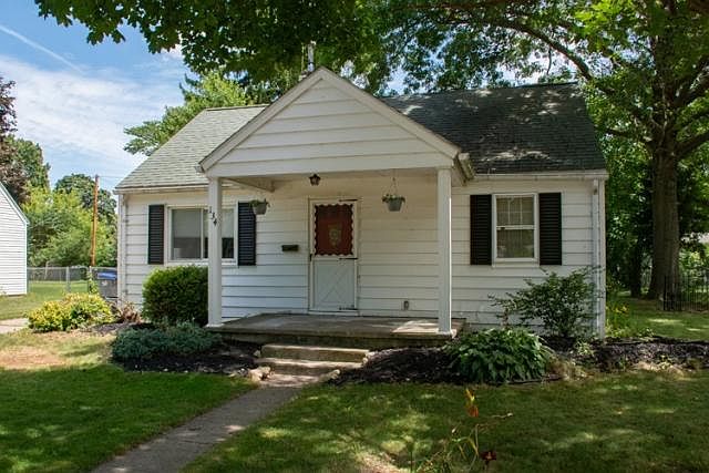 1st image of 134 Homan Ave