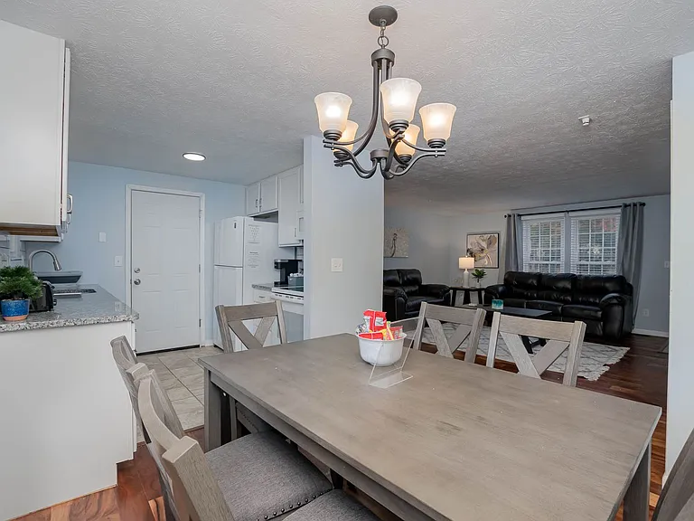 1387 Firethorne Dr — Photo 23