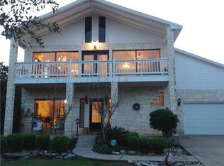 528 Nomad Dr, Spicewood, TX 78669