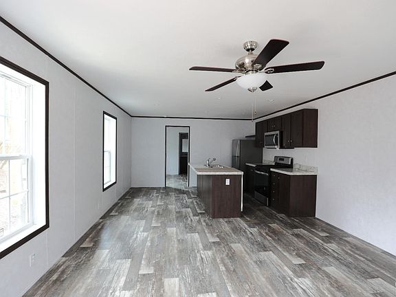 2nd image of 130 Timberwall #32