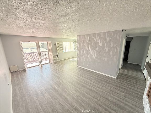4th image of 12200 Montecito Rd APT D221