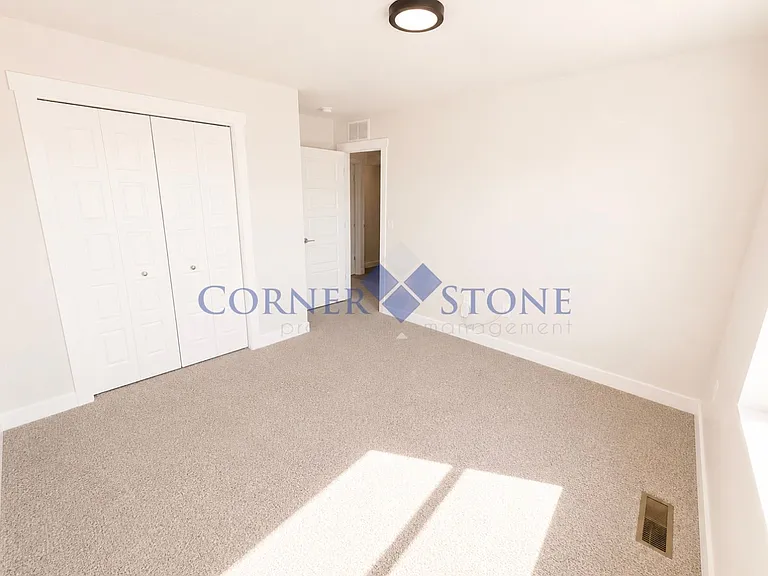 1992 S Saltbrush Way — Photo 15