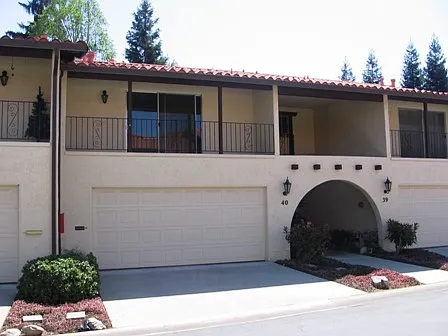 120 Carlton Ave Photo 1