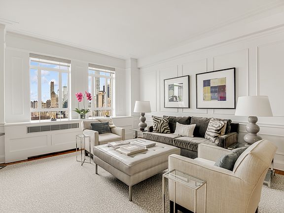 4th image of 25 Central Park W APT 24Q