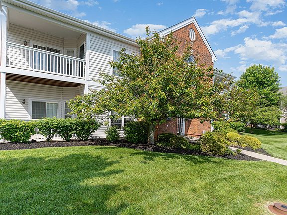 4th image of 154 Saddlebrook Ln Unit 407