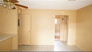 1st image of 713 N 10th St APT 3
