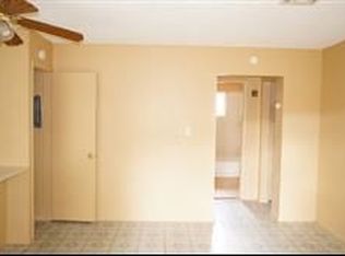 713 N 10th St APT 3, Las Vegas, NV 89101