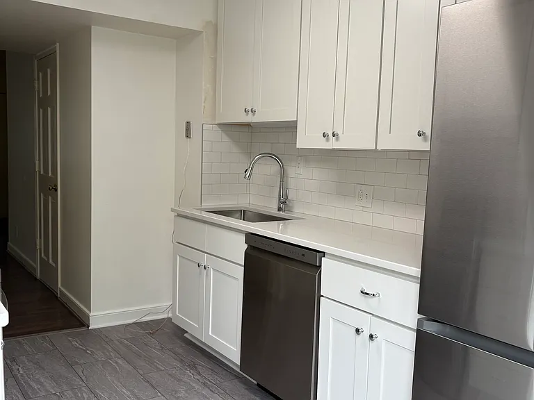 186 & 188 Lake Saponi Dr #B — Photo 2