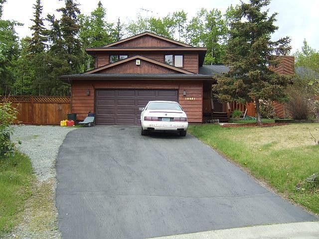2nd image of 10851 Kosina Cir