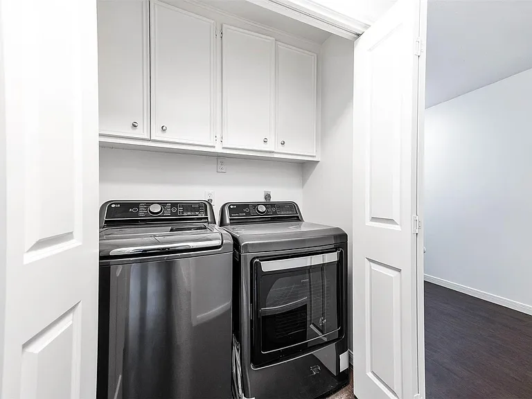 727 Bunker Hill Rd #104 — Photo 7