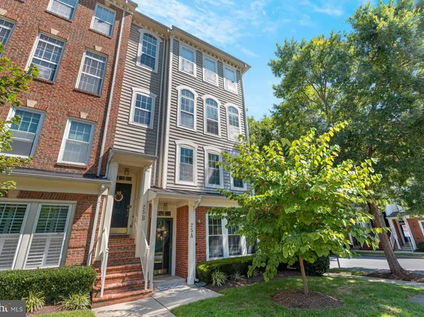 25A Golden Ash Way #25A, Gaithersburg, MD 20878