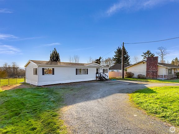 3rd image of 8204 Riverview Road