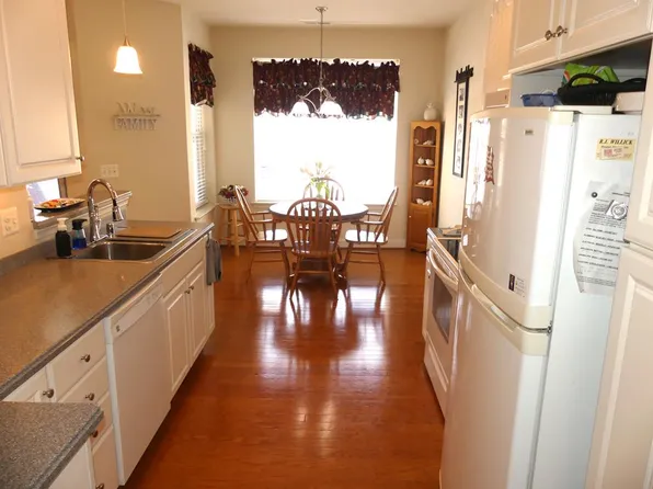 305 Tiree Ct Unit 201, Abingdon, MD 21009