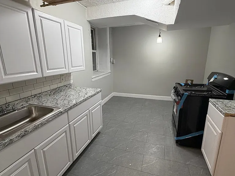 223 Mount Prospect Ave #26 — Photo 7