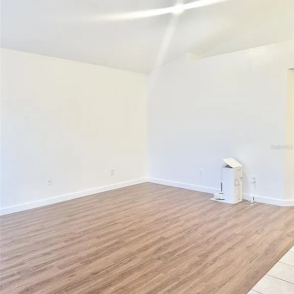 9419 Chandon Dr — Photo 10